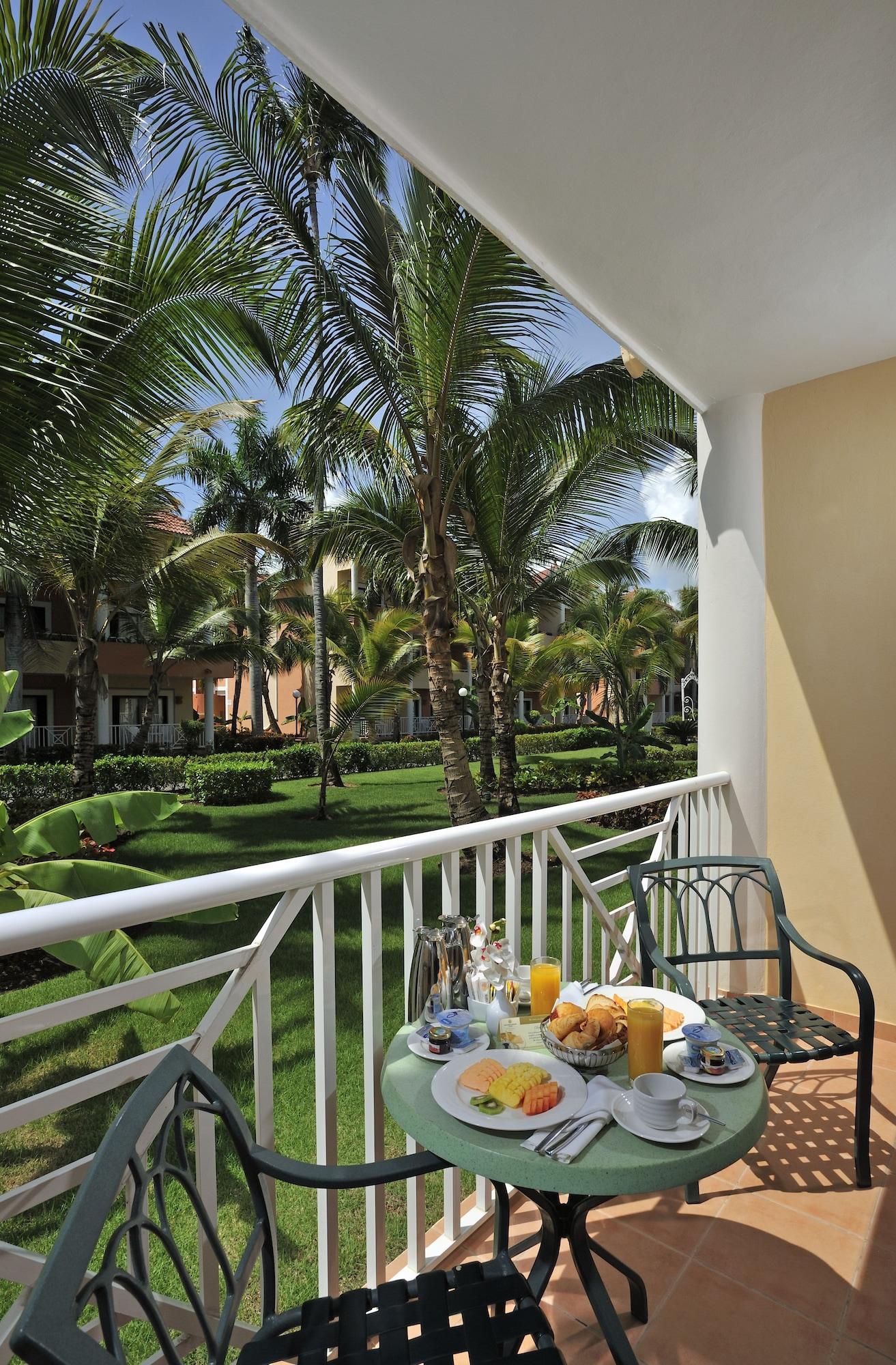 Bahia Principe Grand Turquesa Hotel Punta Cana Exterior photo